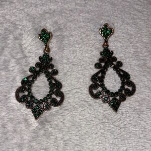 Elegant Green Dangle Earrings (lightweight)